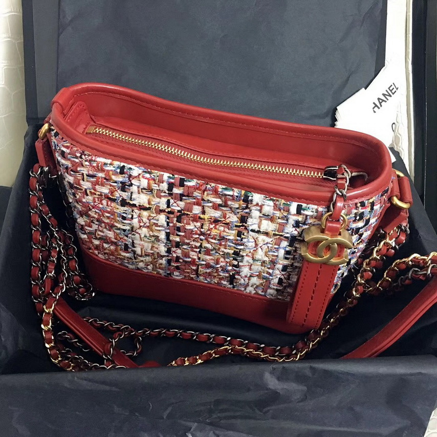 红色时尚宣言 香奈儿2018早春新款Gabrielle毛呢拼接流浪包